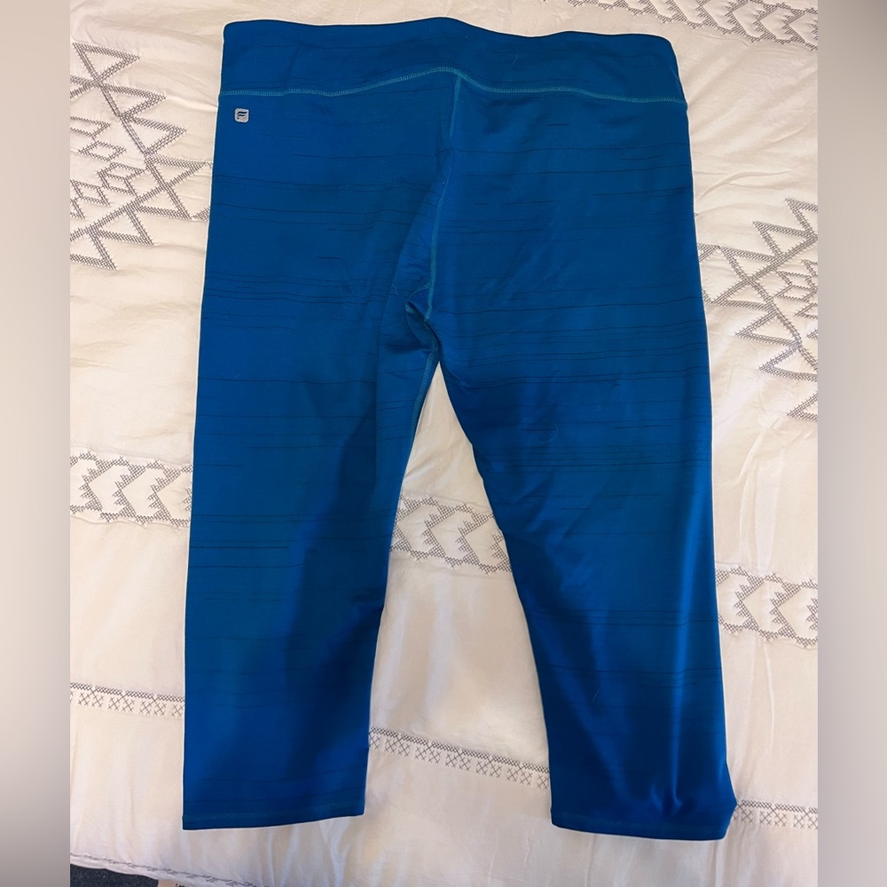 Fabletics cropped legging
